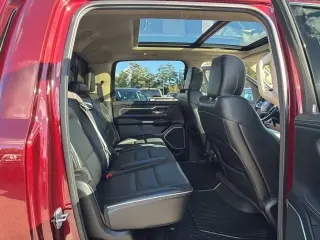 Ram 1500 2021 4x4 Laramie 4dr Crew Cab 5.6 ft. SB Pickup