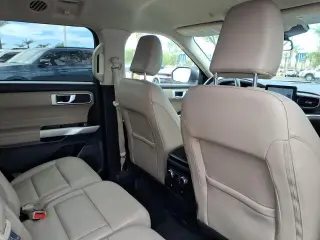 Ford Explorer 2022 XLT 4x4 SUV