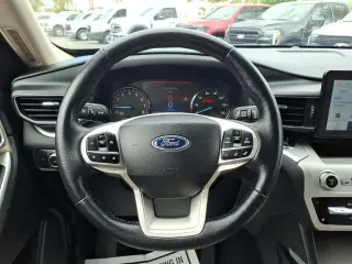Ford Explorer 2022 XLT 4x4 SUV