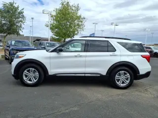Ford Explorer 2022 XLT 4x4 SUV