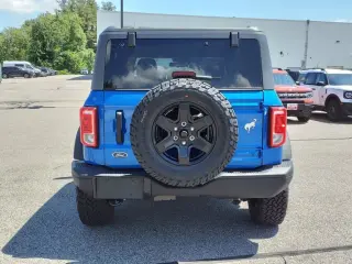 Ford Bronco 2024 4x4 Black Diamond 2dr SUV
