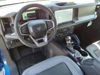 Ford Bronco 2024 4x4 Black Diamond 2dr SUV