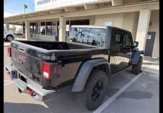 Jeep Gladiator 2023 4x4 Mojave 4dr Crew Cab 5.0 ft. SB