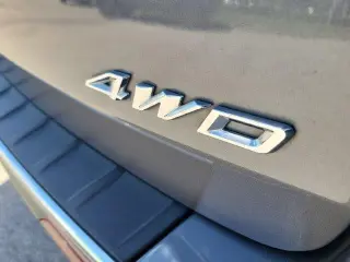 Ford Explorer Híbrido 2022 AWD Platinum 4 puertas SUV