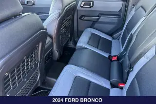 Ford Bronco 2024 4x4 Black Diamond 4dr SUV