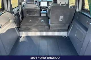 Ford Bronco 2024 4x4 Black Diamond 4dr SUV
