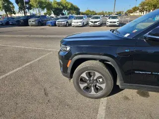 Jeep Grand Cherokee 2023 4x4 30th Anniversary 4xe 4dr SUV
