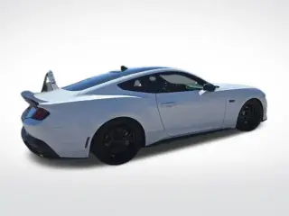 Ford Mustang 2024 GT 2dr Fastback