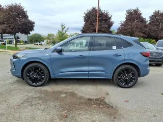 Ford Escape AWD ST-Line Elite 2023 SUV de 4 puertas