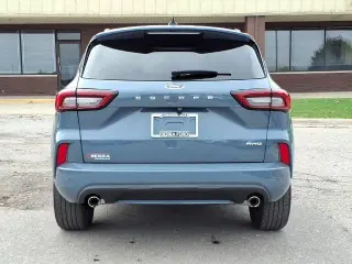 Ford Escape AWD ST-Line Elite 2023 SUV de 4 puertas