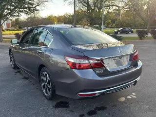 2017 Honda Accord Sedan