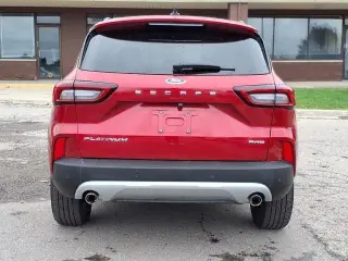 Ford Escape 2023 AWD Platinum 4dr SUV