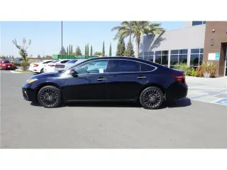 2016 Toyota Avalon