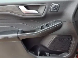 Ford Escape 2023 AWD Platinum 4dr SUV