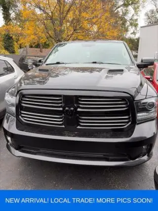 Ram 1500 2016 4x4 Deportivo 4dr Cabina de Crew 5.5 ft. SB Pickup