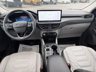 Ford Escape Híbrido Enchufable 2023 Base 4dr SUV