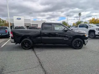 Ram 1500 2019 4x4 Big Horn 4dr Quad Cab 6.4 ft. SB Pickup