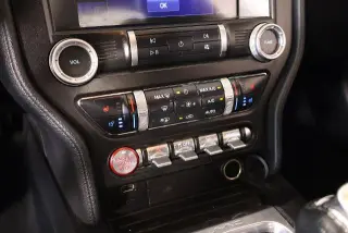 Ford Mustang 2020 EcoBoost Premium 2d Fastback