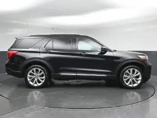 Ford Explorer 2023 AWD Platinum 4dr SUV