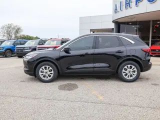 Ford Escape 2023 con tracción en las fouraz Active 4dr SUV