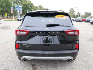 Ford Escape 2023 con tracción en las fouraz Active 4dr SUV