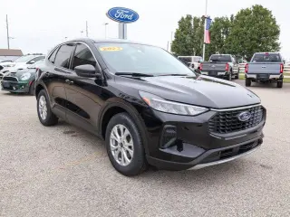 Ford Escape 2023 con tracción en las fouraz Active 4dr SUV