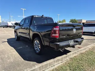 Ram 1500 2023 4x4 Limited 4dr Crew Cab 5.6 ft. Pickup