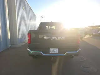 Ram 1500 2026 4x4 Laramie 4dr Crew Cab 5.6 ft. SB Pickup