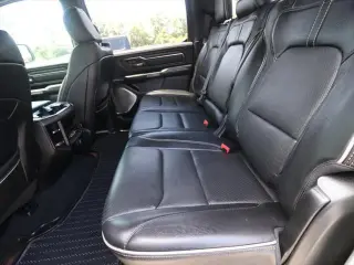 Ram 1500 2019 4x2 Limited 4dr Crew Cab 5.6 ft. SB Pickup