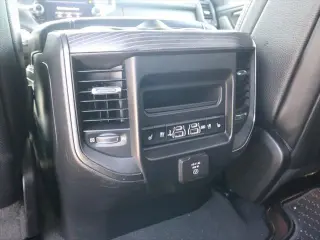 Ram 1500 2019 4x2 Limited 4dr Crew Cab 5.6 ft. SB Pickup