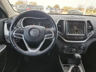 Jeep Cherokee 2018 Latitude Plus 4dr SUV