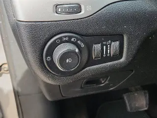 Jeep Cherokee 2018 Latitude Plus 4dr SUV