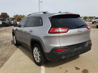 Jeep Cherokee 2018 Latitude Plus 4dr SUV
