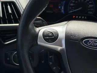 Ford C-MAX Hybrid 2013 SE 4 puertas Wagon