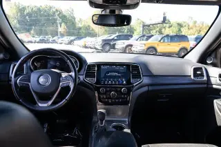 Jeep Grand Cherokee 2020 4x4 Laredo 4dr SUV