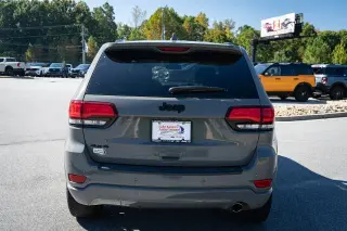 Jeep Grand Cherokee 2020 4x4 Laredo 4dr SUV