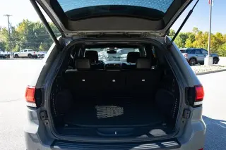 Jeep Grand Cherokee 2020 4x4 Laredo 4dr SUV
