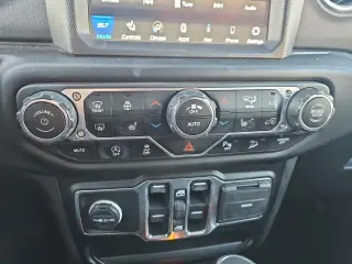 Jeep Wrangler Unlimited 2020 4x4 Sahara 4dr SUV
