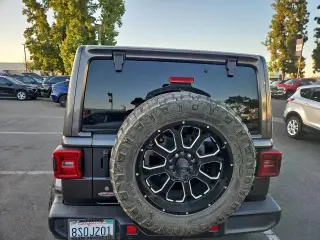Jeep Wrangler Unlimited 2020 4x4 Sahara 4dr SUV