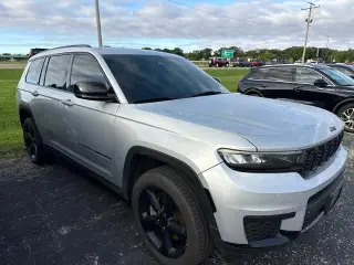 Jeep Grand Cherokee L 2022 4x4 Laredo 4dr SUV
