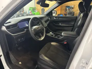 Jeep Grand Cherokee L 2024 4x4 Laredo 4dr SUV
