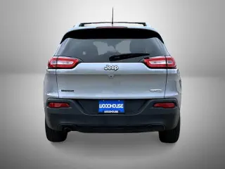 Jeep Cherokee 2016 Latitude 4dr SUV