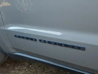 Jeep Grand Cherokee 2019 4x4 Laredo 4dr SUV