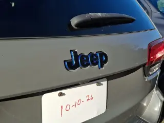 Jeep Grand Cherokee 2019 4x4 Laredo 4dr SUV