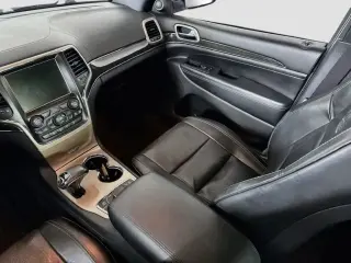 Jeep Grand Cherokee 2015 4x4 Overland 4dr SUV