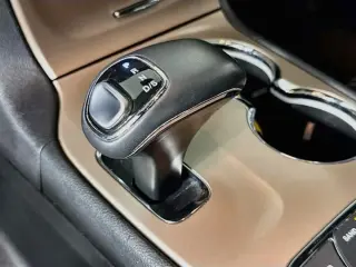 Jeep Grand Cherokee 2015 4x4 Overland 4dr SUV