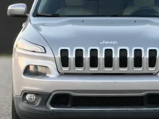 Jeep Cherokee 2016 4x4 High Altitude 4dr SUV