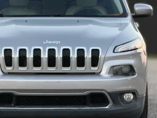 Jeep Cherokee 2016 4x4 High Altitude 4dr SUV