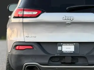 Jeep Cherokee 2016 4x4 High Altitude 4dr SUV