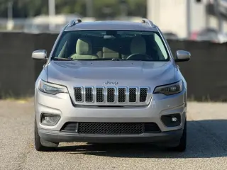Jeep Cherokee 2019 Latitude 4dr SUV